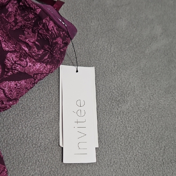 Invitée Juniors'  Elegant Textured Mini Dress in Deep Purple - Picture 3 of 9